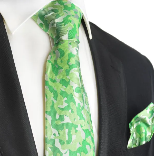 Subtle Silk Classic Men's Necktie With Pocket Square
