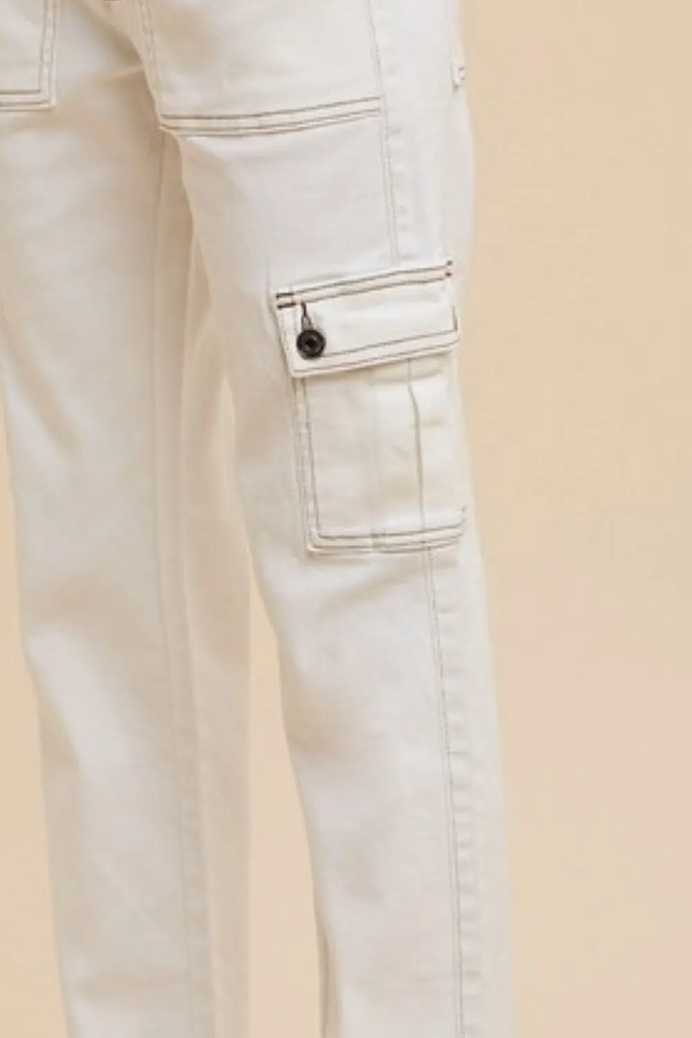 Tailored Straight Leg Pocketed Denim Jeans