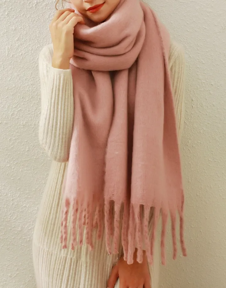 Easygoing Tassel Blanket Scarf