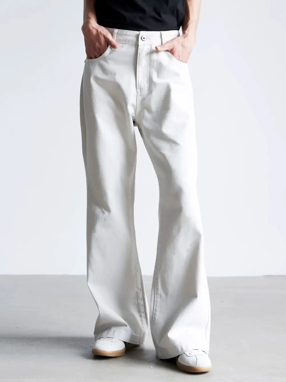 Everyday Barrel-Leg Denim Jeans