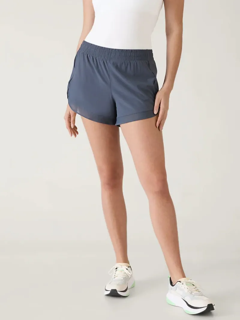 Lightweight Sports Shorts For Fresh Casual Style
