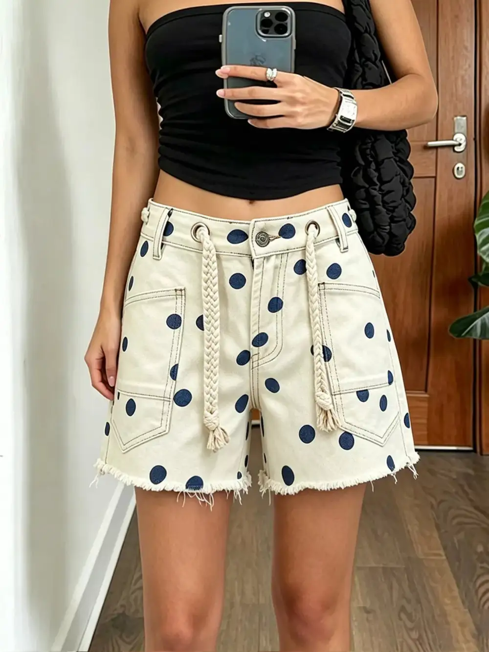 Drawstring Raw-Hem Pocketed Cotton Denim Shorts
