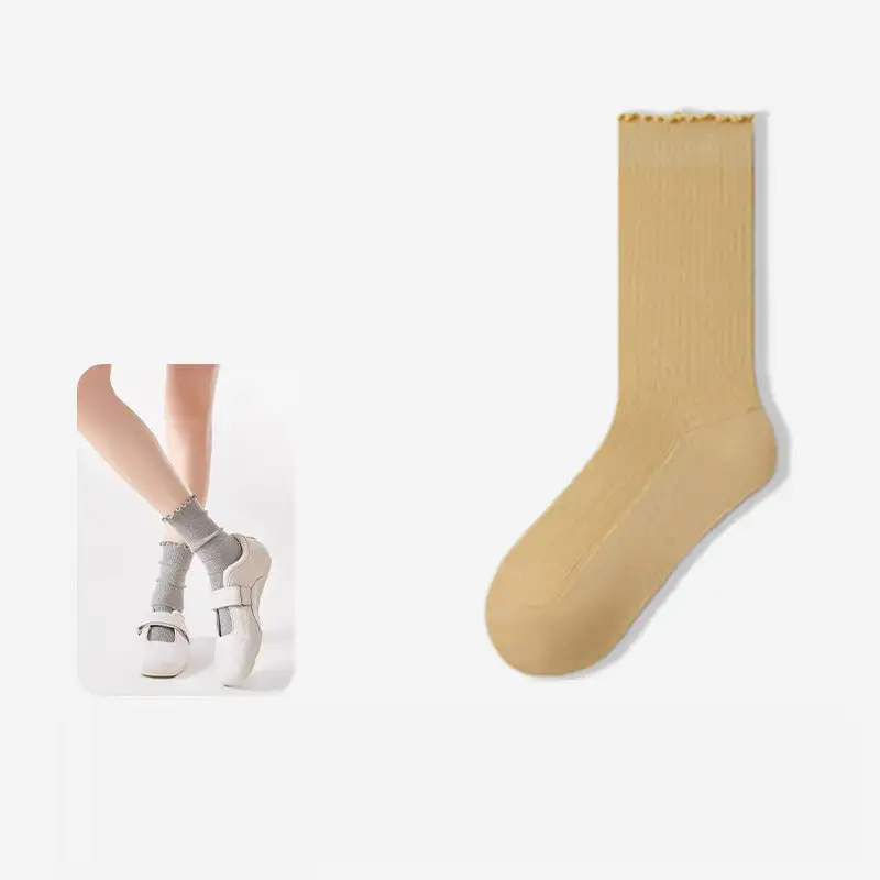 Lettuce Trim Ribbed Slouch Crew Socks