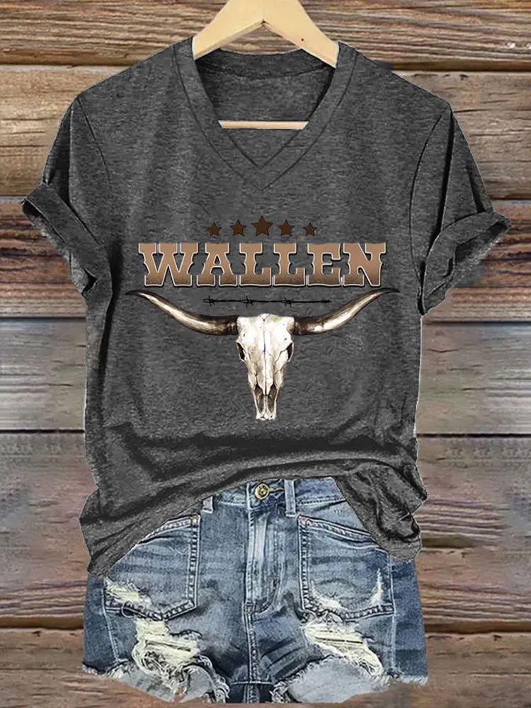 Bull Skull-Themed V-Neck Short-Sleeved T-Shirts