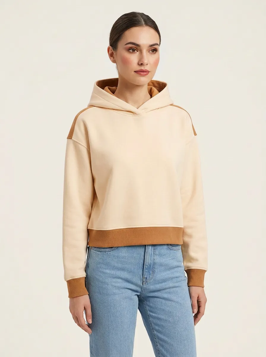 Women's Colorblock Contrast-Lined Pocketless Pullover Hoodie