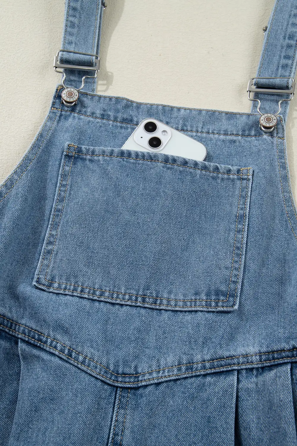 Easy Neat Finish Denim Pants