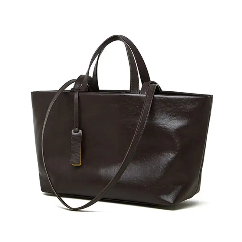 Modern Essential: Genuine Leather Large-Capacity Shoulder Bag