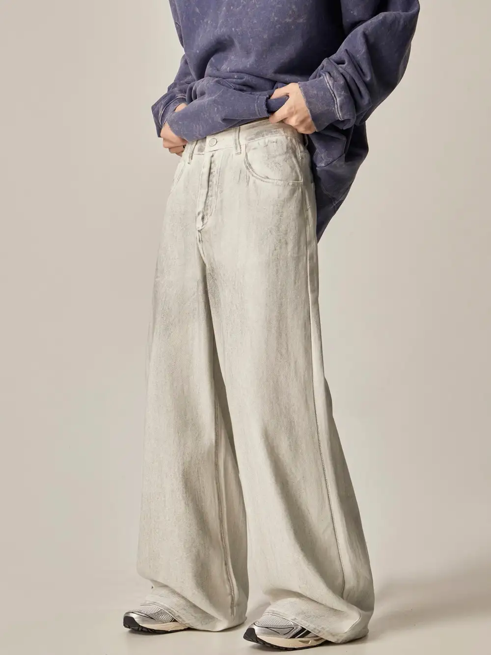 Linen-Blend Wide-Leg Jeans
