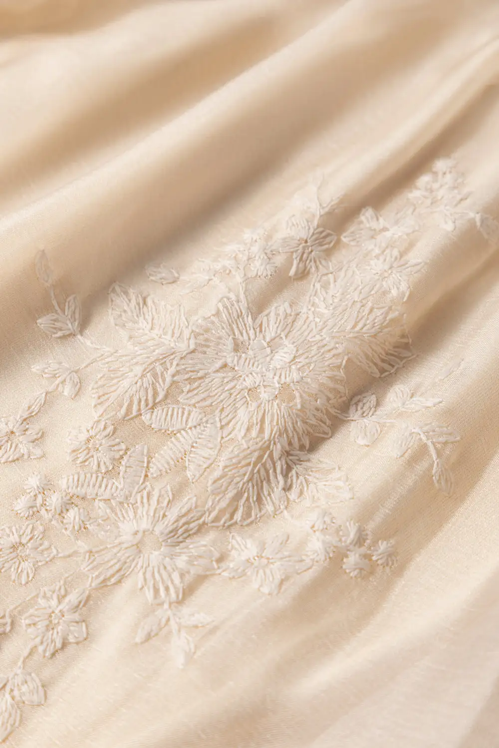Fluid Mesh Embroidered Skirt