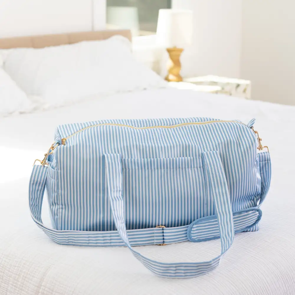 Versatile Modern Weekender Bag