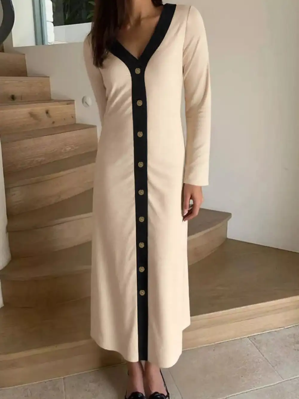 Contrast Trim Button-Down Midi Dress