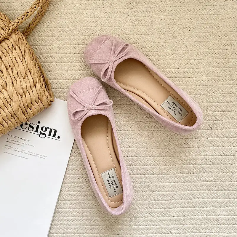 Soft Clean Profile Strap Low Heel Shoes