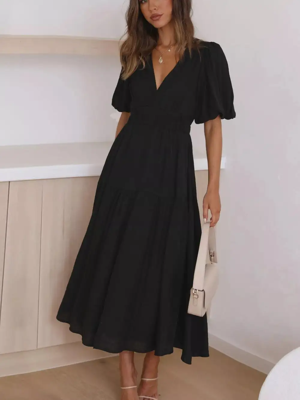 Everyday V-neck Puff Sleeve Midi Dress