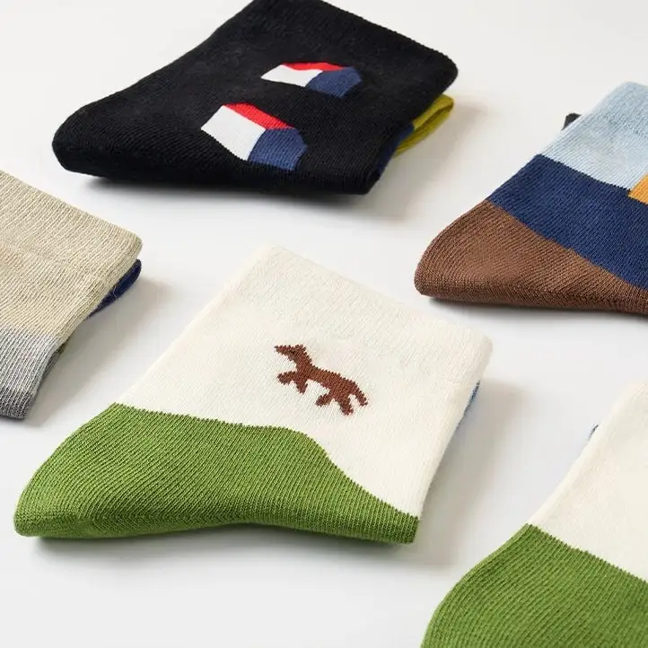 Scenic Nature Pattern Cotton Socks