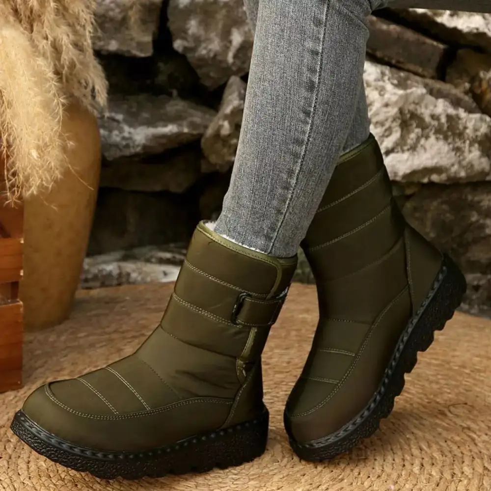 Refined Round Toe Platform Boots