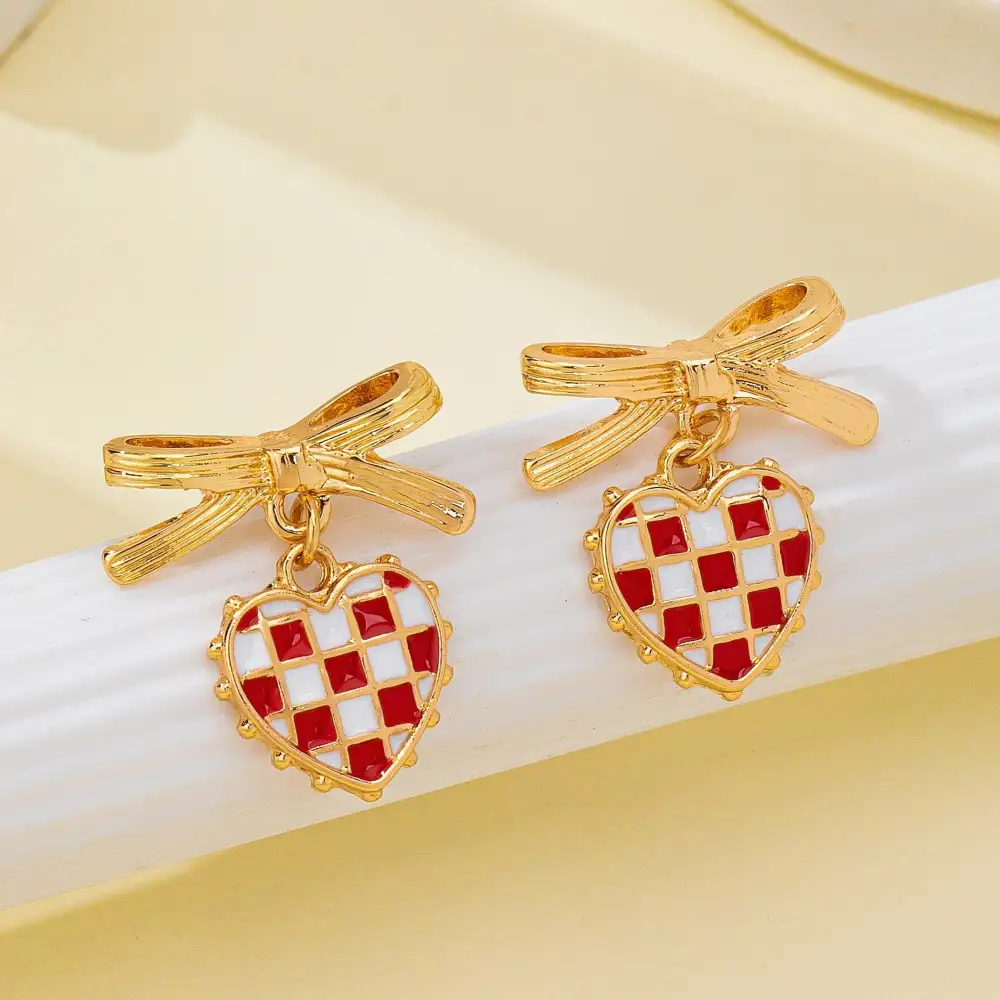 Checkered Heart Bow Drop arrings