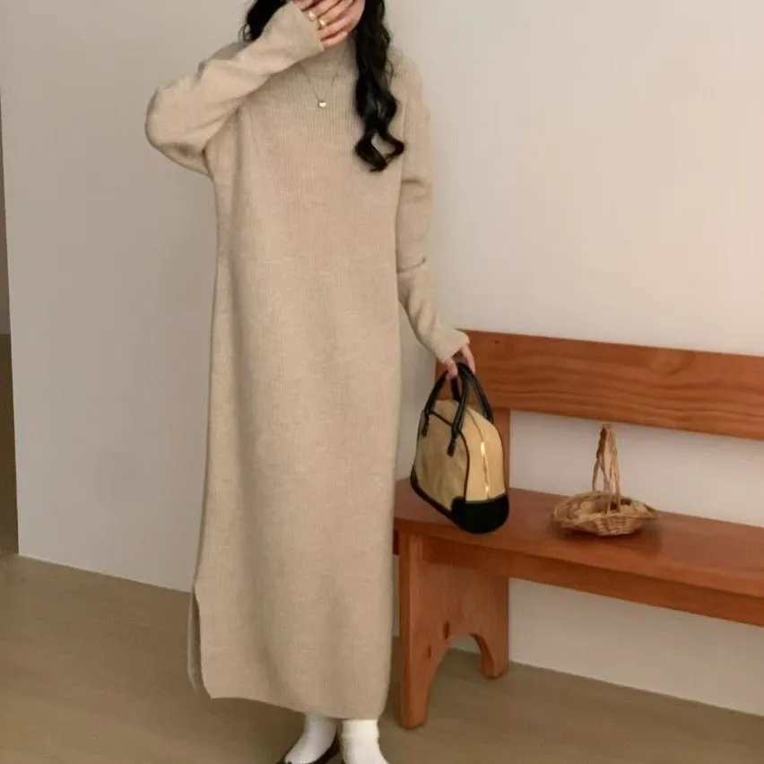 Structured Flowing Modest Maxi Dress