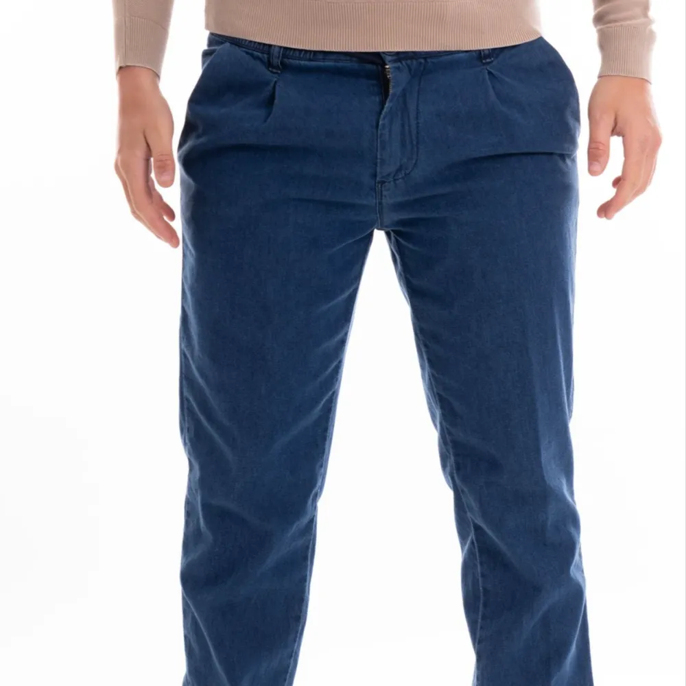 Relaxed Slim Fit Slim Jeans