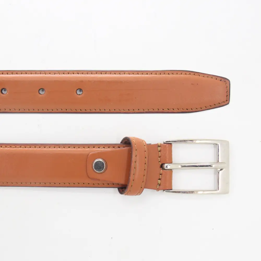 Minimal Metal Buckle Leather Belt