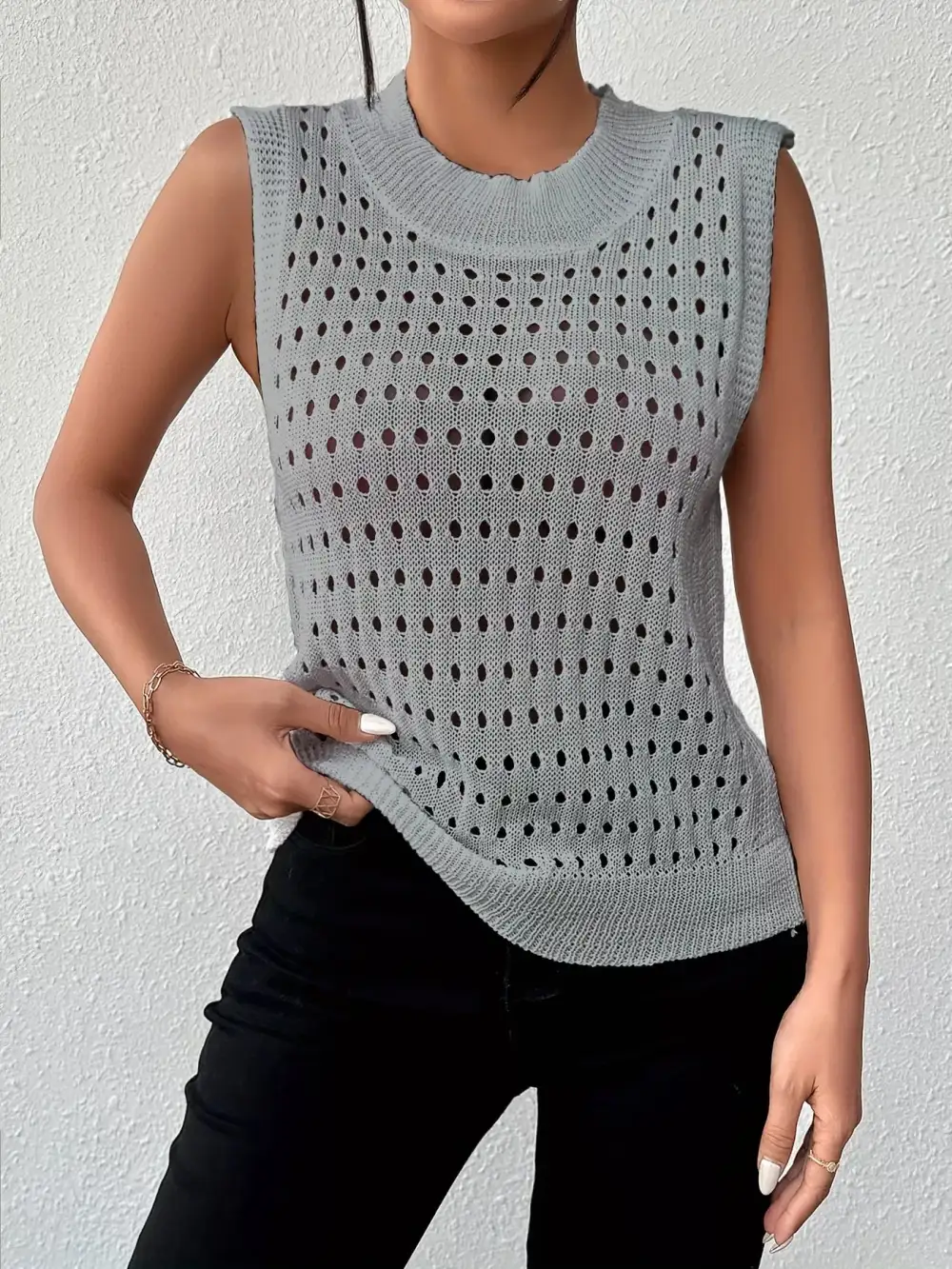 Round-Neck Knit Tank Top