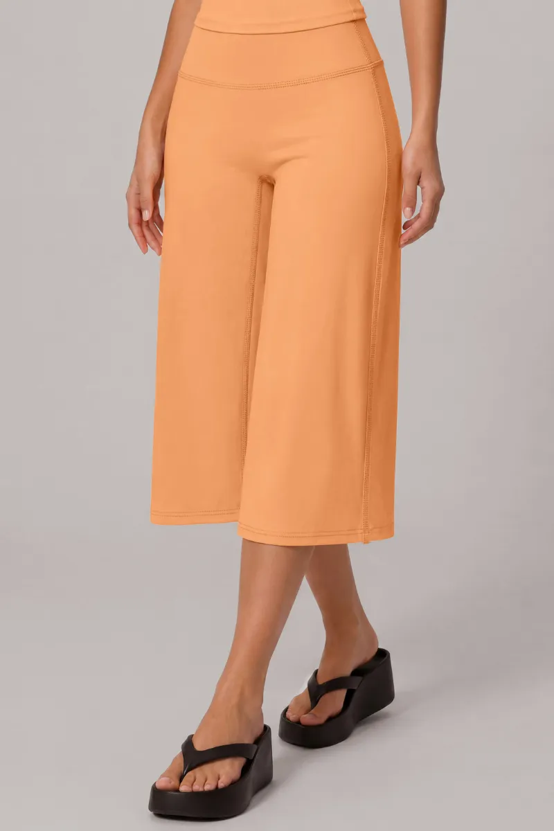 Wide-Leg Capri Trousers