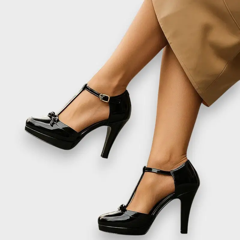 Platform Block Heel Vintage Classic Pumps