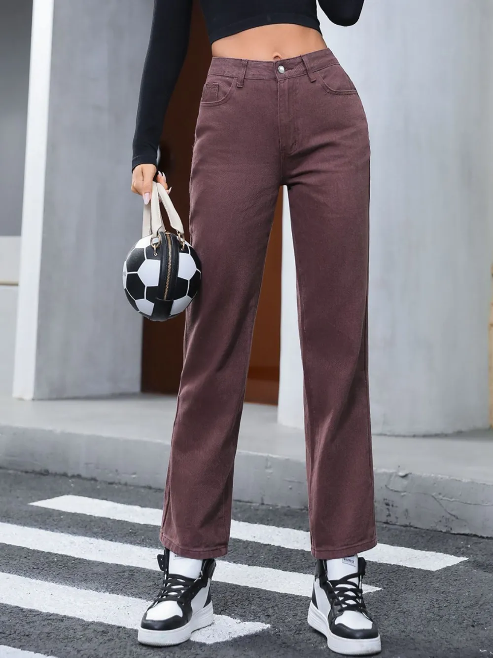 Simple Washed Pocketed Stretch Straight Leg Jeans