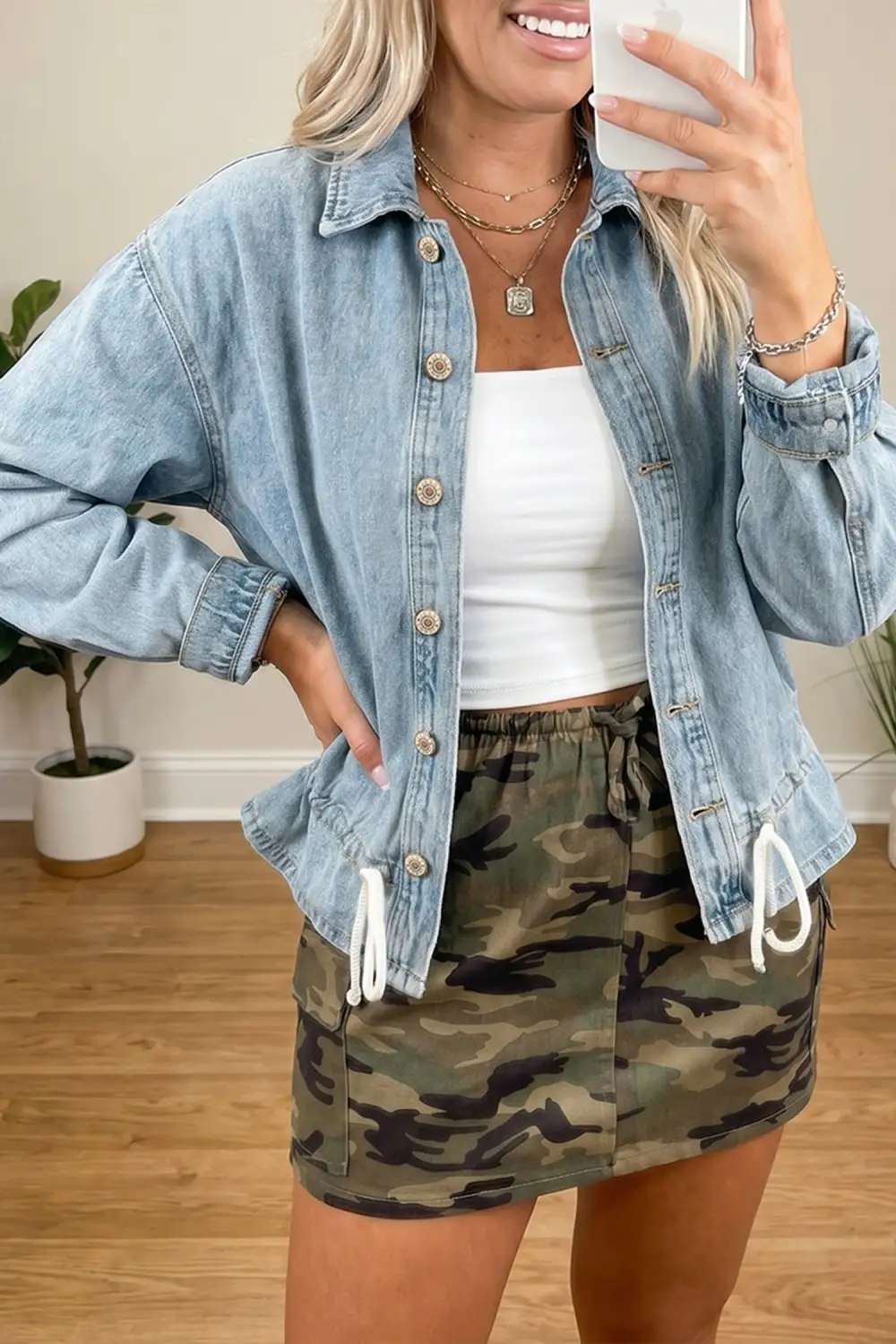 Women's Draw-cord Hem Light Wash Denim Jacket