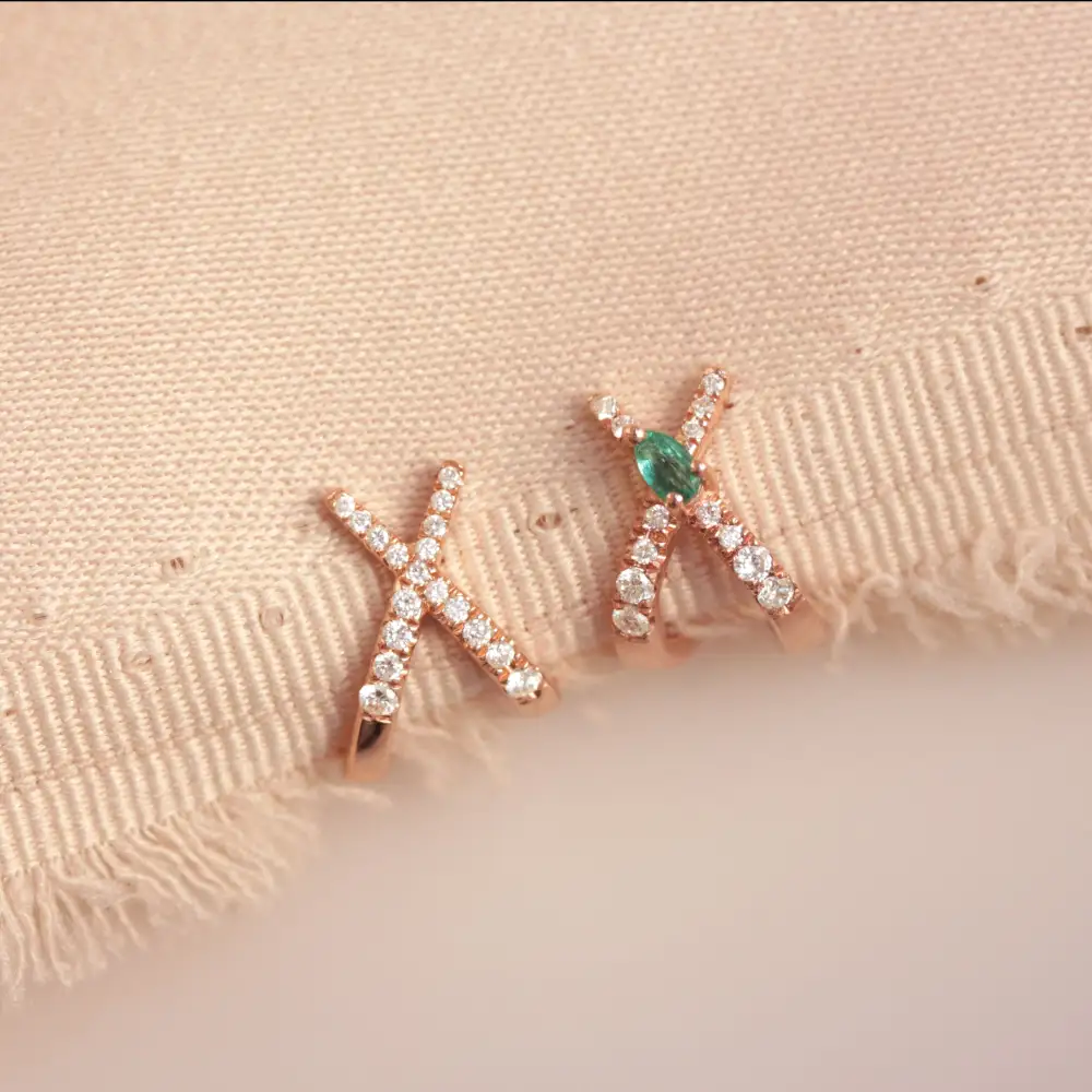 Earrings Diamond Earrings With Pear-Shaped Emerald