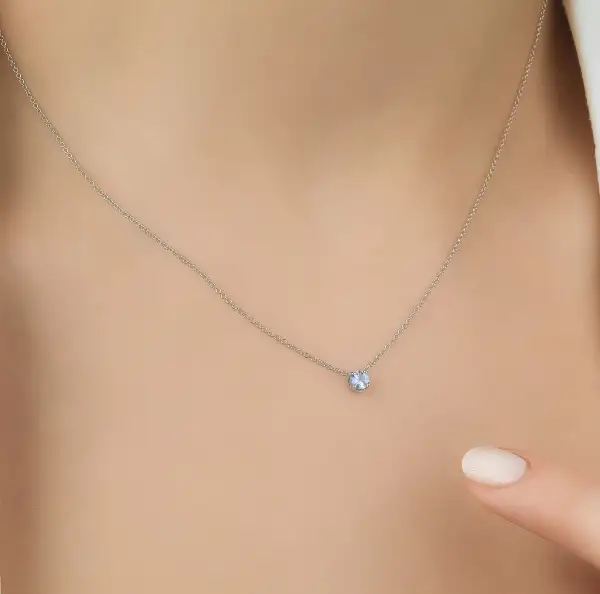 Prong Set Solitaire Aquamarine Necklace