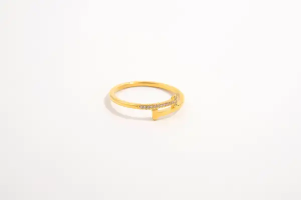 Sleek Minimal Everyday Fashion Ring