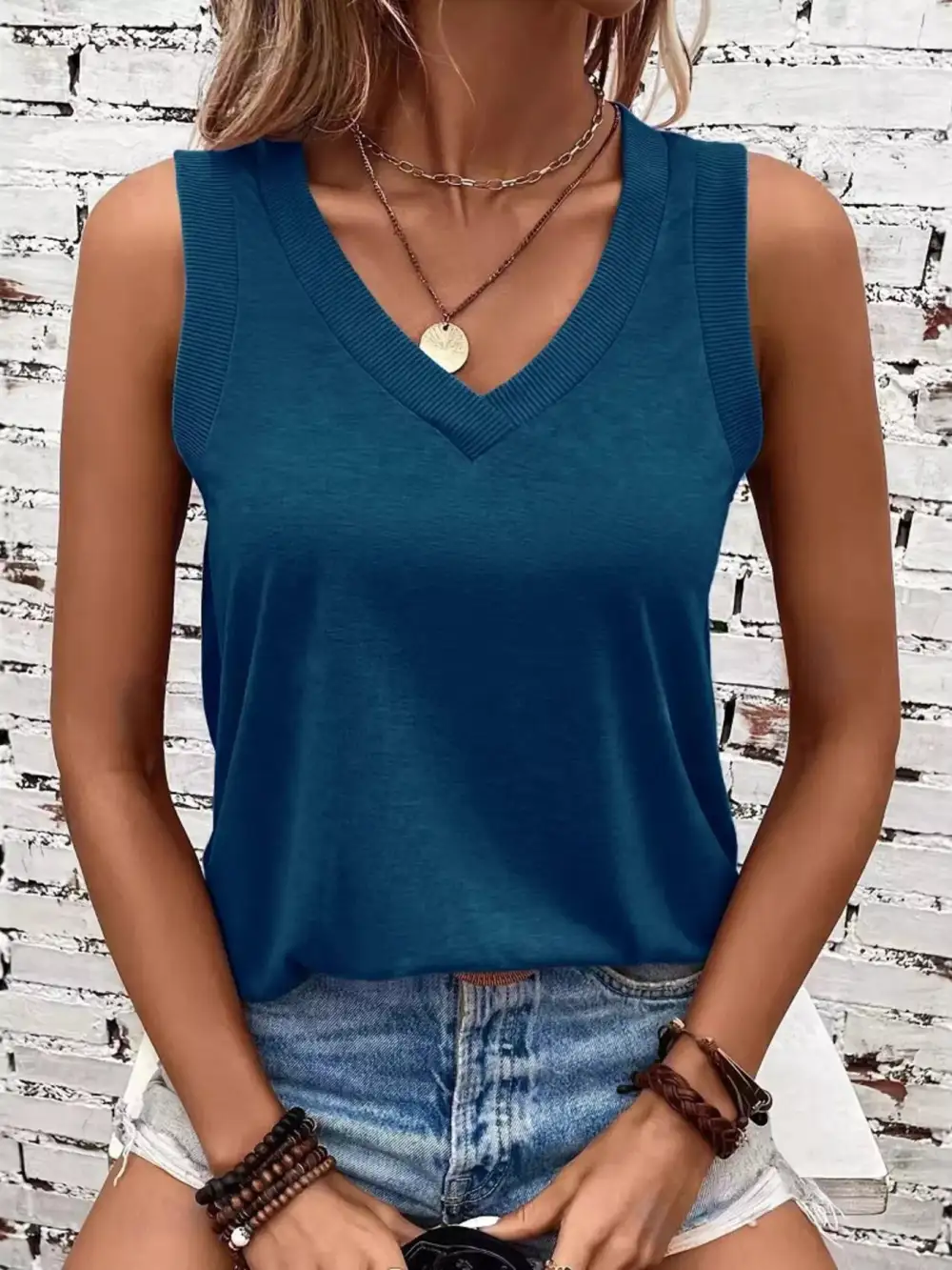 Everyday V-Neck Ribbed Tank Top