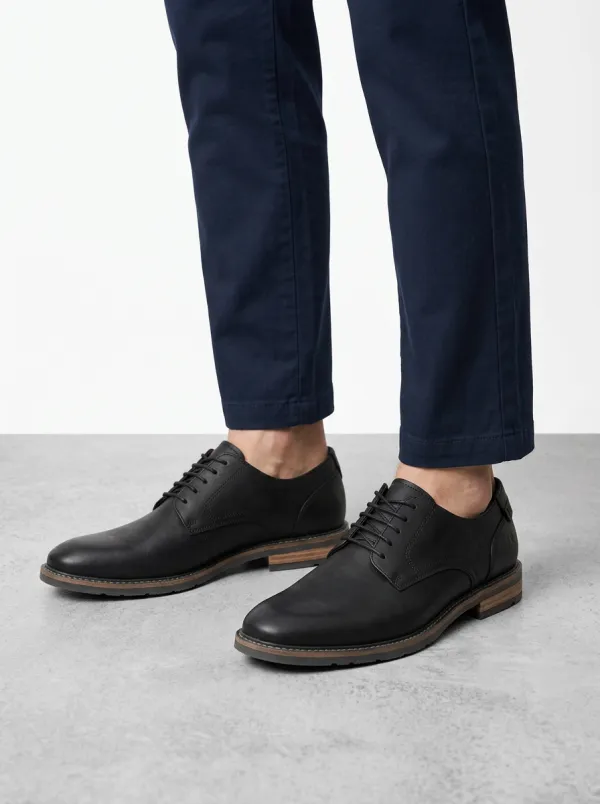 Men's Lace-Up Round-Toe Contrast-Welt Textured Leather Matte-Finish Oxford Shoes