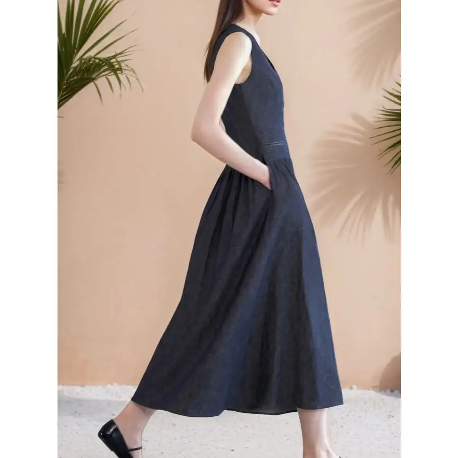 Sleeveless V-Neck Sleeveless Midi Dress