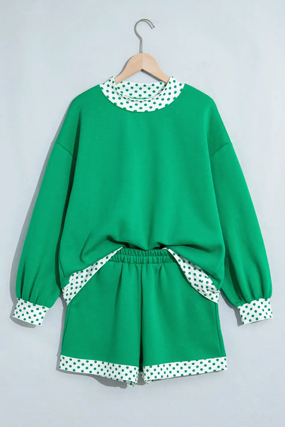 Women's Polka Dot Trim Baggy Pullover Two Piece Short Set
