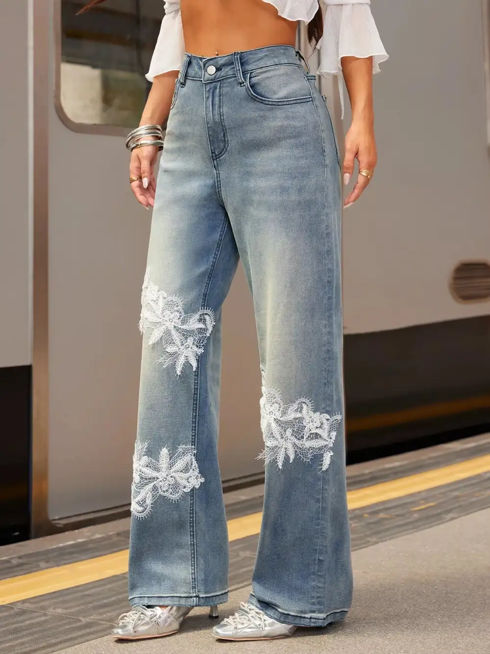 Comfy Collared Denim Jeans