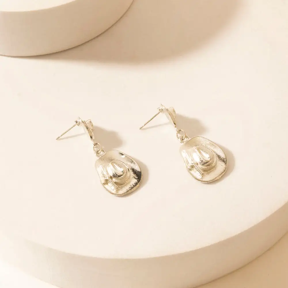 Distinctive Classic Celestial Crescent Earrings