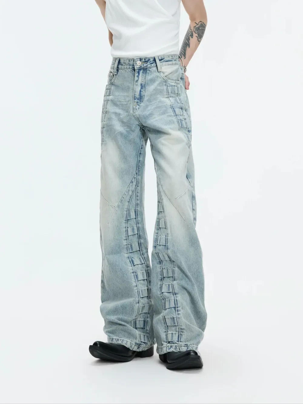 Paneled Seam Wide Leg Jeans