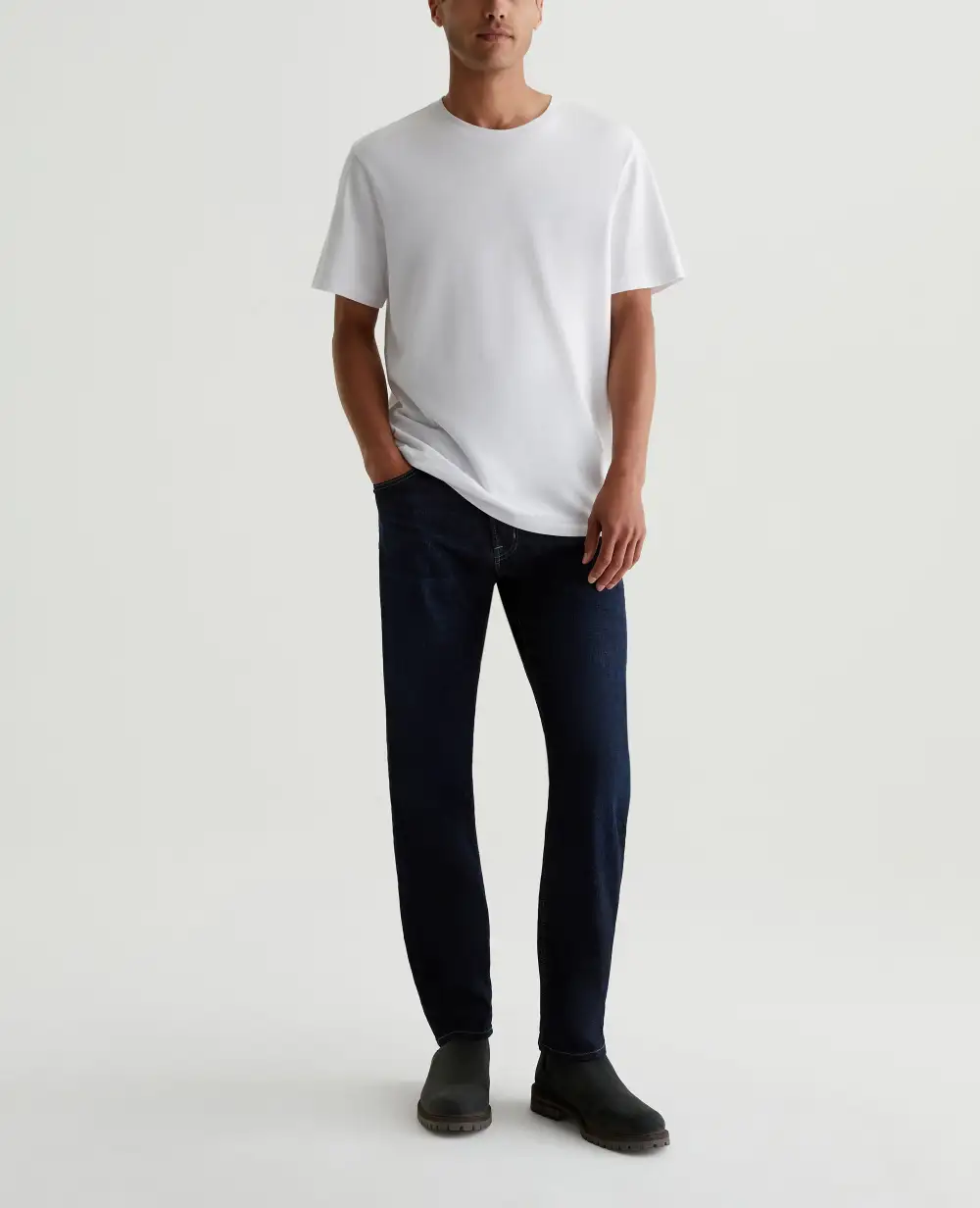 Men's Relaxed Tapered Whiskered Jeans