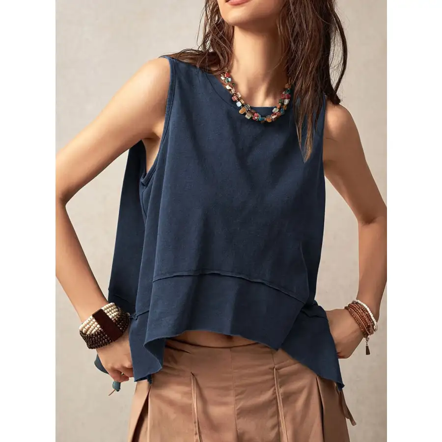 Exposed Seam Side Slit Round Neck Tank