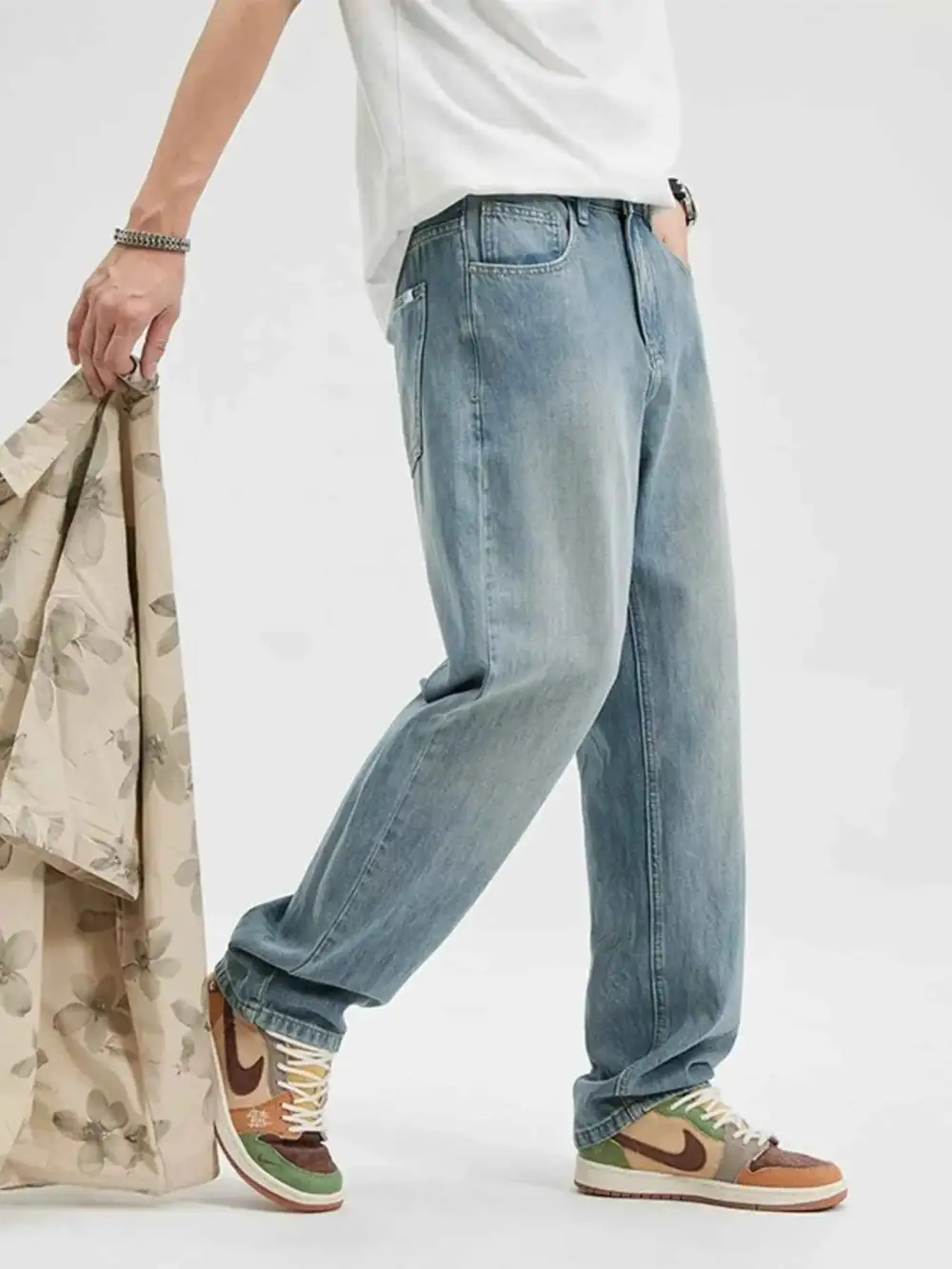 Simple Wide Leg Jeans