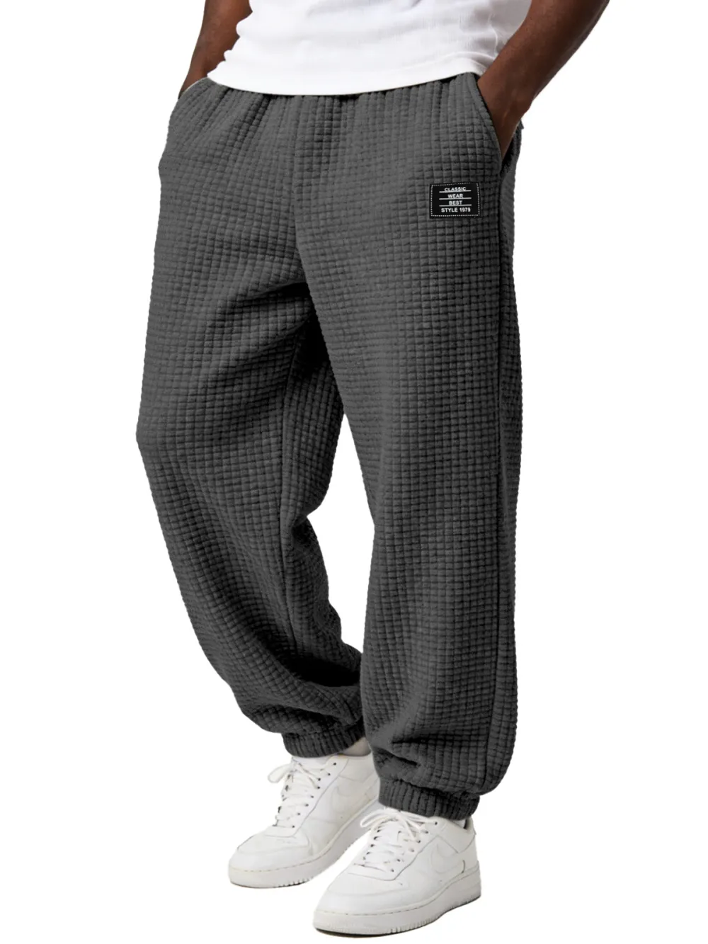 Relaxed Seamed Detail Trousers