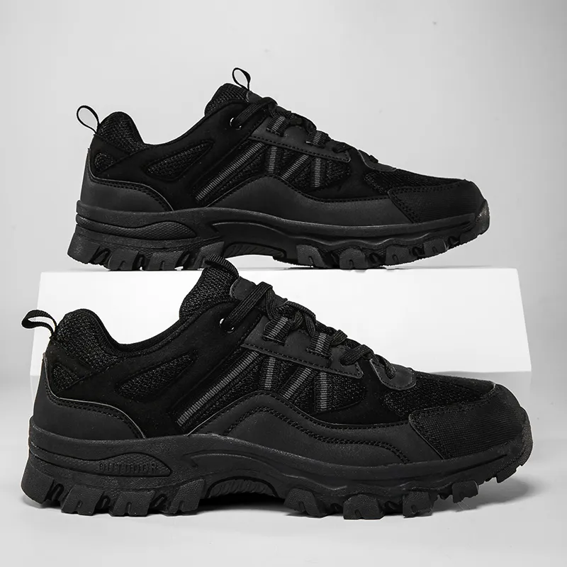 Men's Lightweight Wide Toe Trail Shoes
