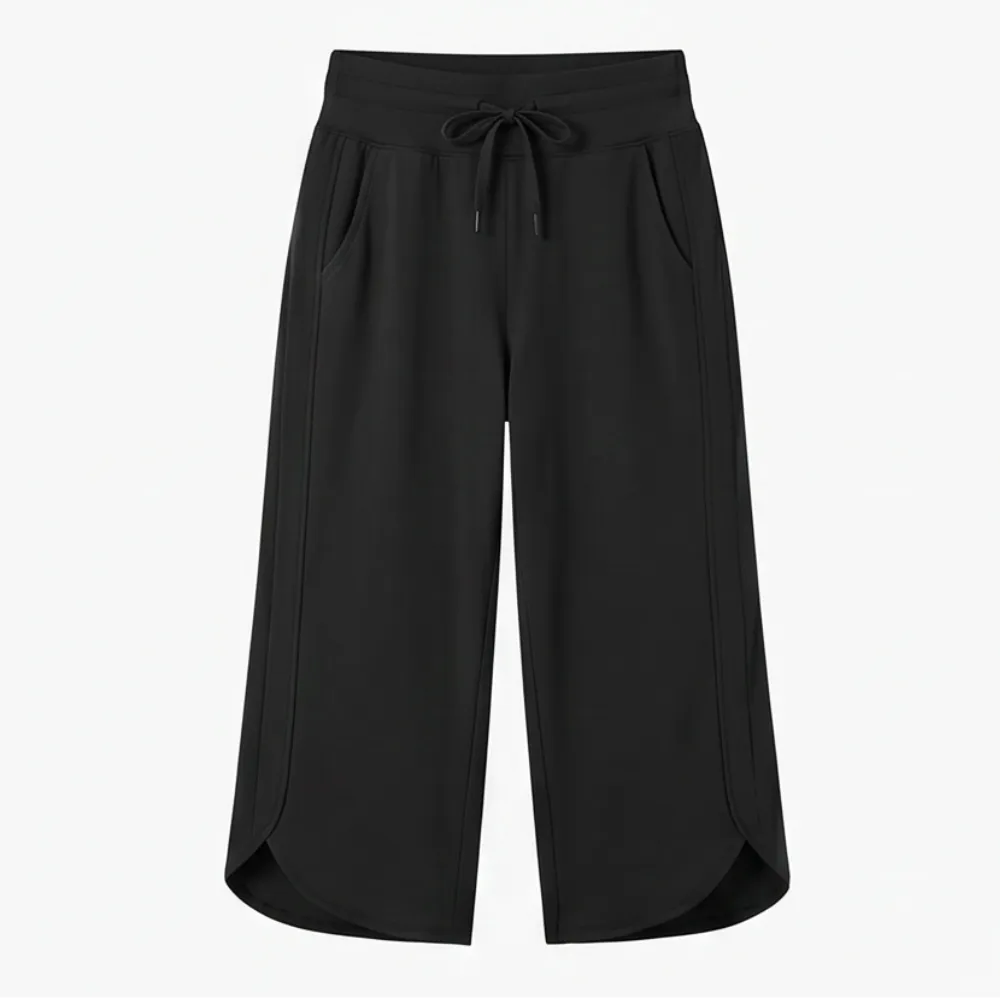 Tulip-hem Capri Pants with Pockets