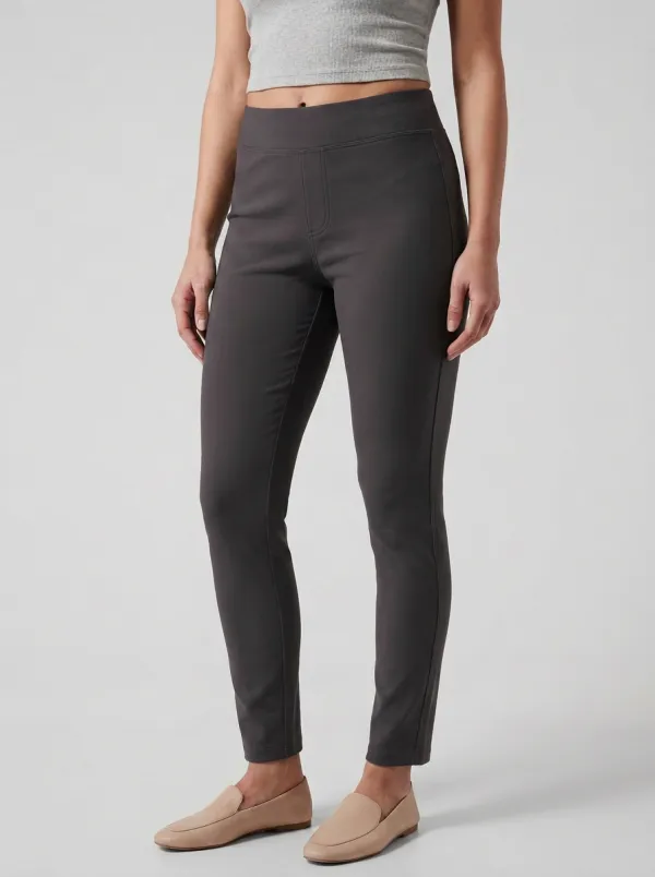 Weekend Women's Stretch Mid-Rise Pants