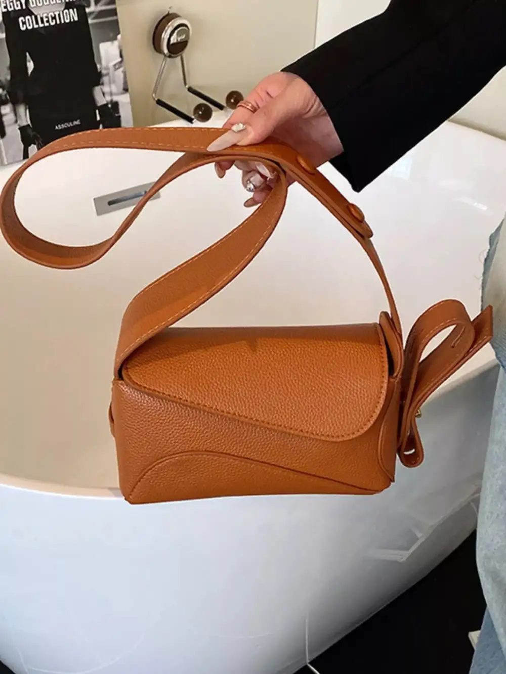 Women's Soft-Edge Faux Leather Shoulder Bag
