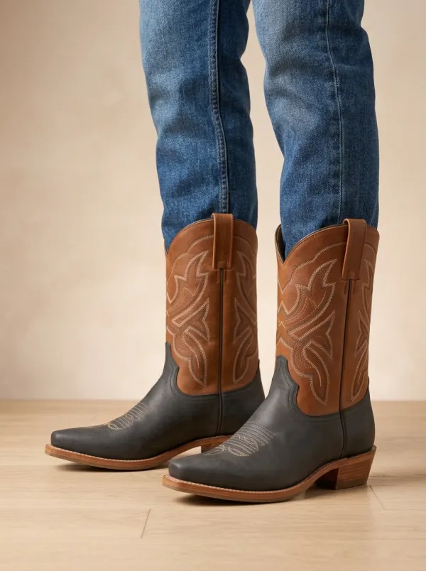 Men's Western Cowboy Two-Tone Embroidered Boots