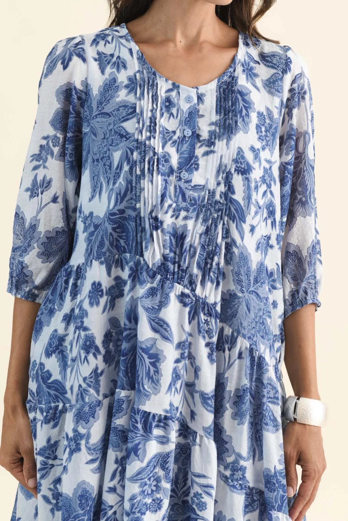 Above-Knee Floral Cotton Tiered Pocket Pleated V-Neck Dress