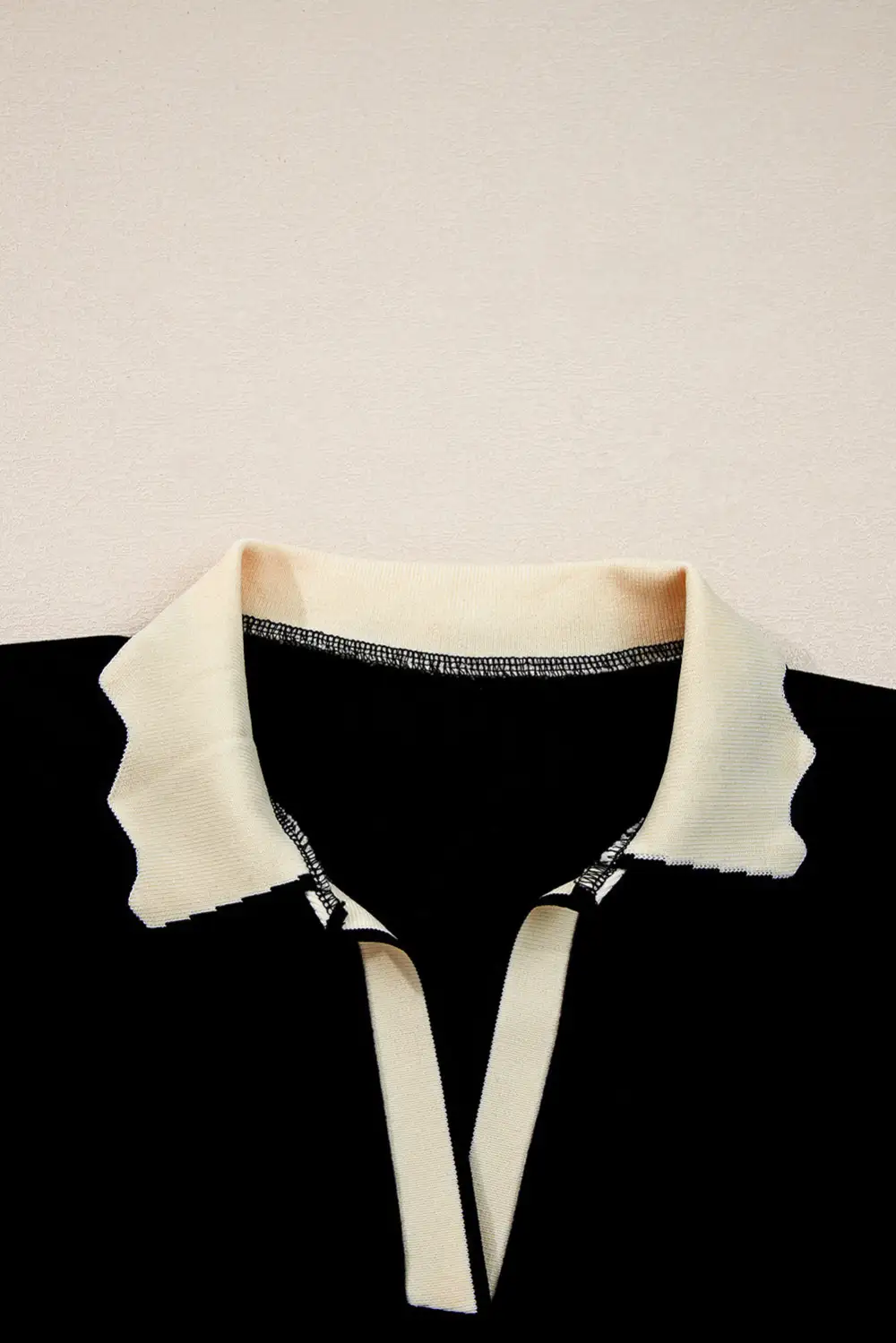 Women's Colorblock Collared Long Sleeve Top