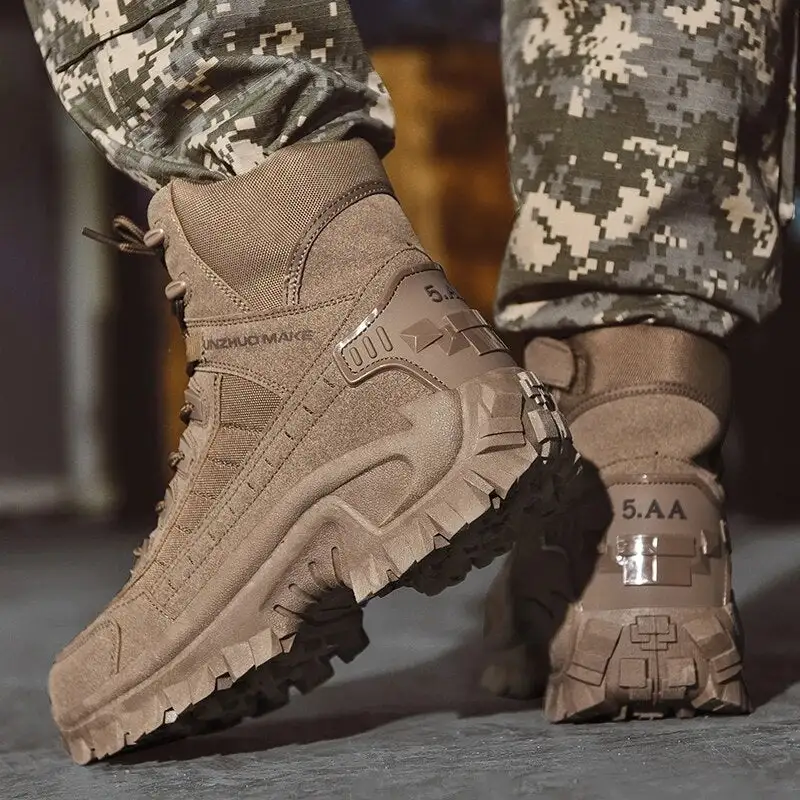 Men's Lace Up Hiking Boots